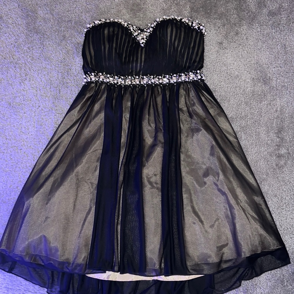 Black/Nude Strapless Dress